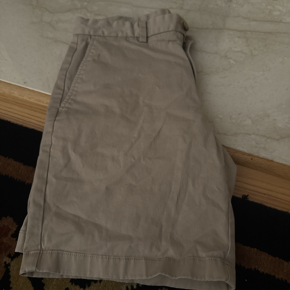 Vineyard Vines Men’s Flat Front Shorts - Khaki